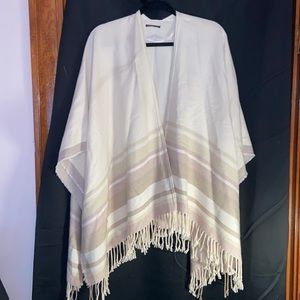 Abercrombie and Fitch very soft poncho